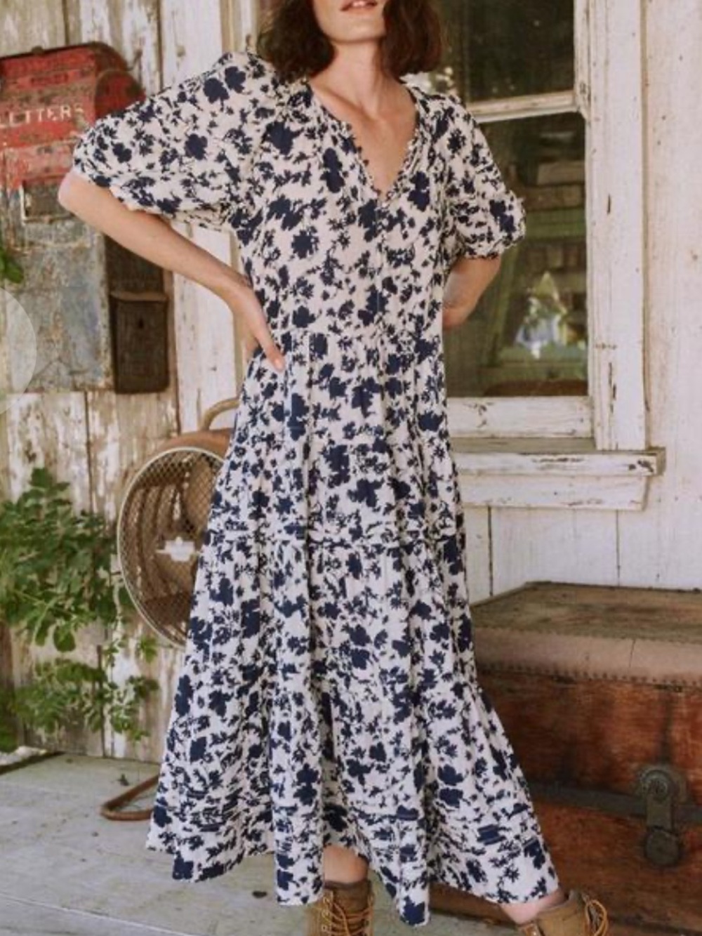 THE GREAT. The Pleated Ravine Dress in Blue Floral